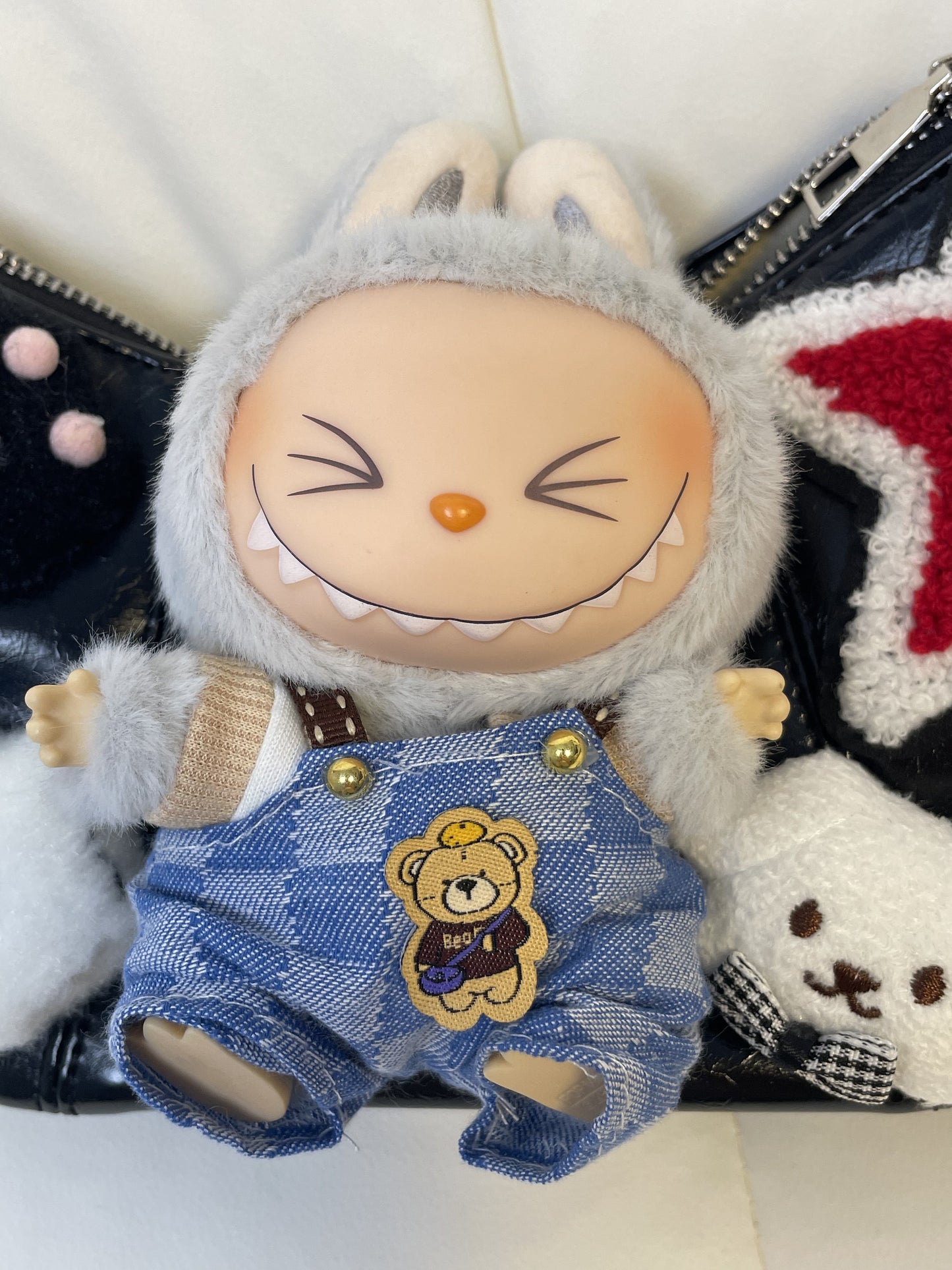 JoJo世界にひとつだけの限定ぬいぐるみバッグ